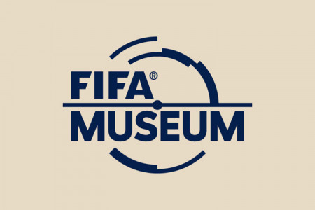 Ejemplo de fuente FIFA Museum Regular